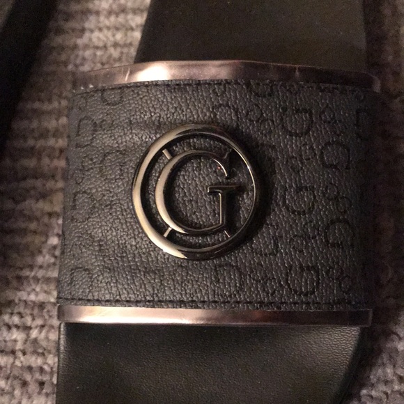 GUESS slides - Picture 4 of 4